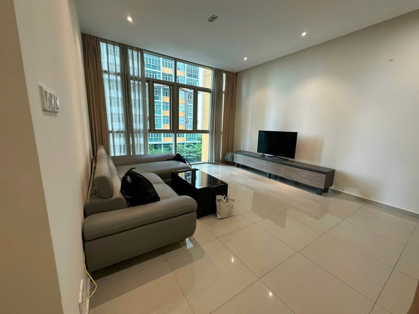 The Vista An Phú 3 Bedrooms For Rent R561715