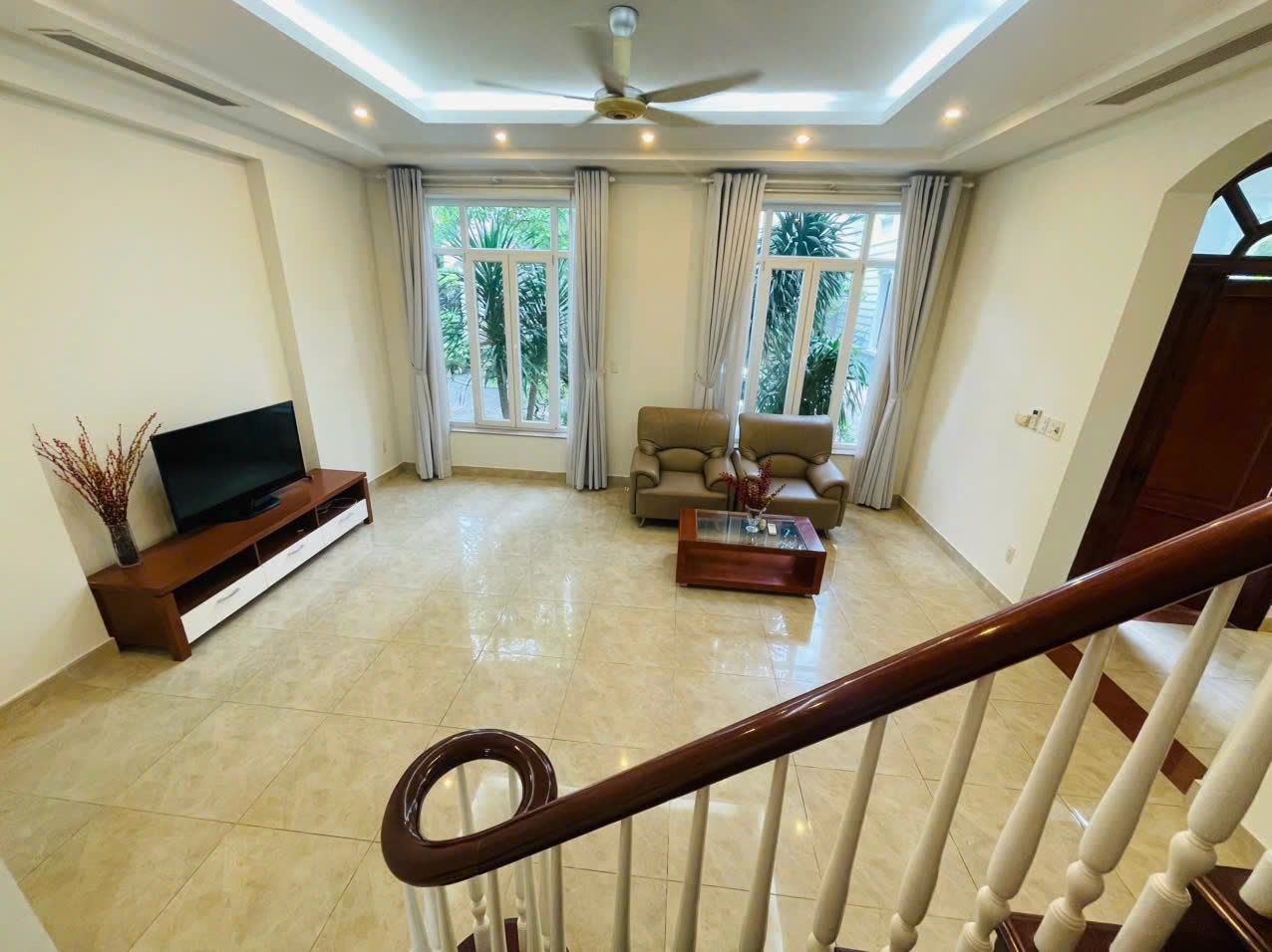 Villa For Rent R367136