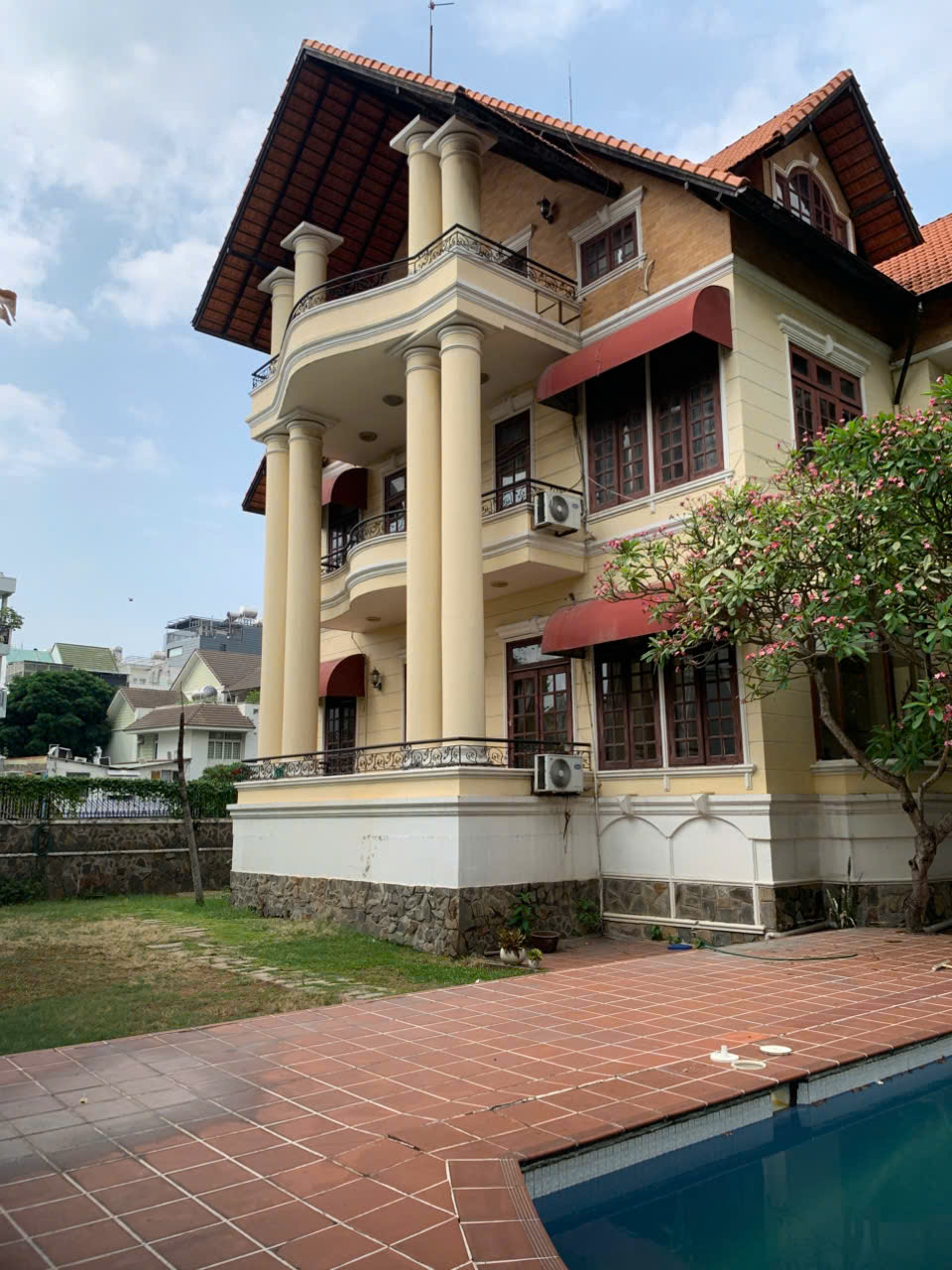 Thao Dien Compund Villa For Rent R473372