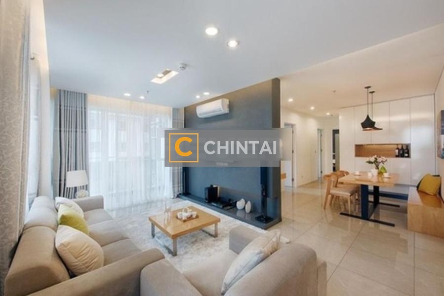 Căn hộ 3 phòng ngủ Cosmo City tầng 16, đầy đủ nội thất.