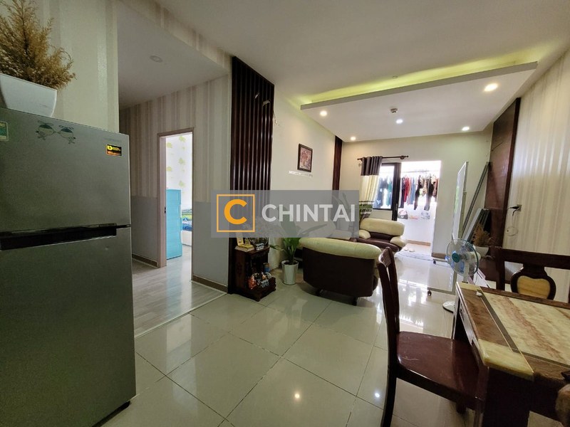 Căn hộ Era Town tầng cao view đón gió mát, đầy đủ nội thất.