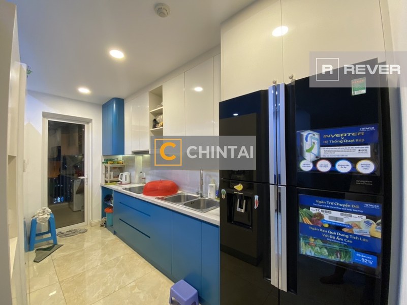Căn hộ Sunrise CityView cửa chính hướng Nam, nội thất đầy đủ hiện đại