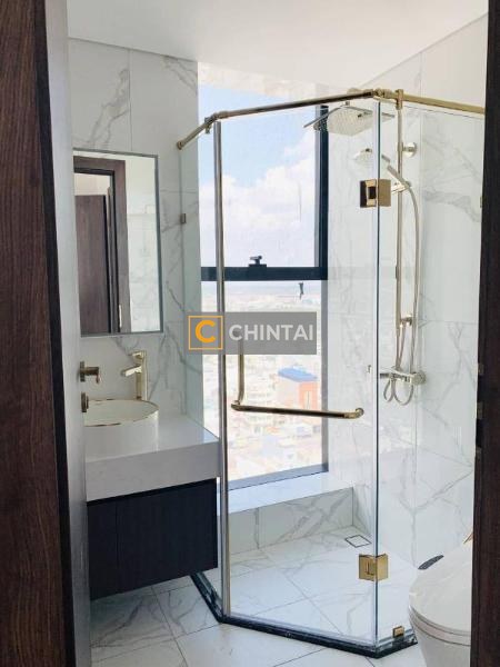 Căn hộ tầng 24 Sunshine City Sài Gòn ban công hướng Bắc, view thoáng