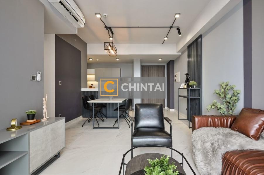 Căn hộ tầng cao Phú Mỹ Hưng Midtown đầy đủ nội thất.