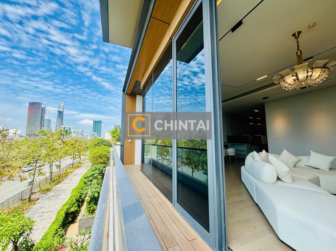 Duplex Cove - Southwest Facing Empire City, 250m²