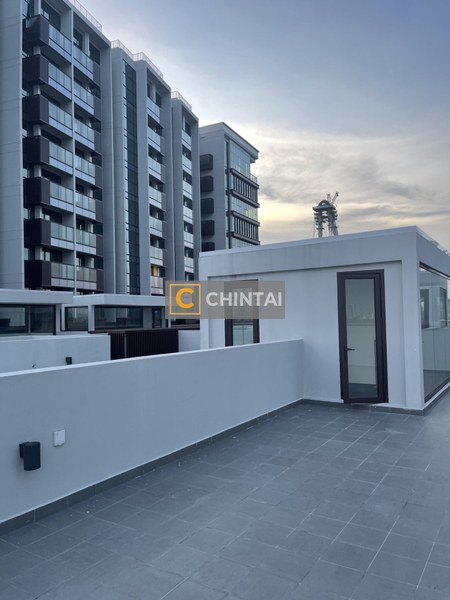 Southeast-Facing Garden Duplex Apartment at The Metropole Thủ Thiêm, 230m²