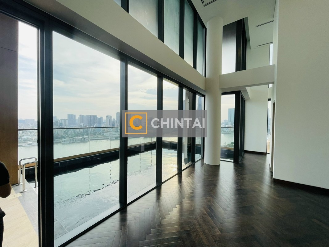 Penthouse Empire City With Southwest-Facing Balcony, Basic Interior, 407m²