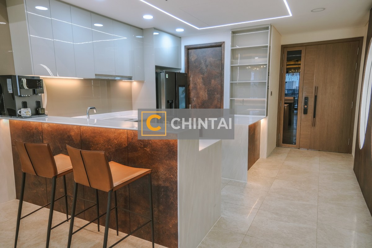 Urgent Sale: 4-Bedroom Apartment at The River Thủ Thiêm