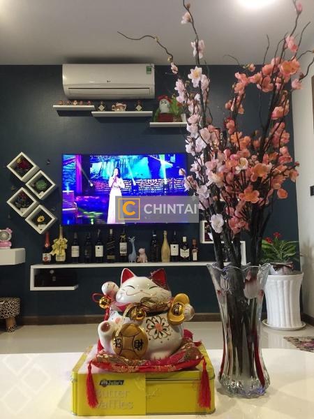 Căn hộ chung cư De Capella đầy đủ nội thất tiện nghi, hướng Đông.