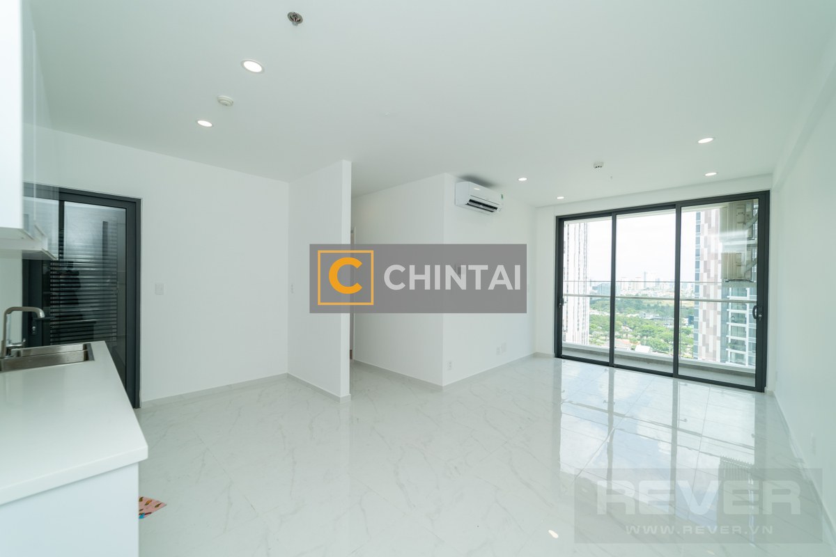 Căn hộ D'Lusso tầng 16 diện tích 68.5m2, nội thất cơ bản.