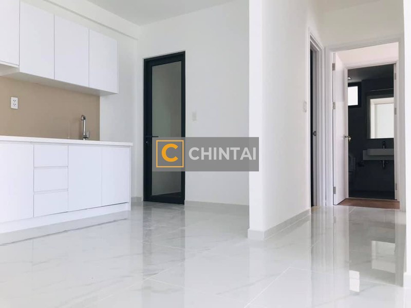 Căn hộ D'Lusso tầng 6 thiết kế 2 phòng ngủ, ban công hướng Đông Nam.