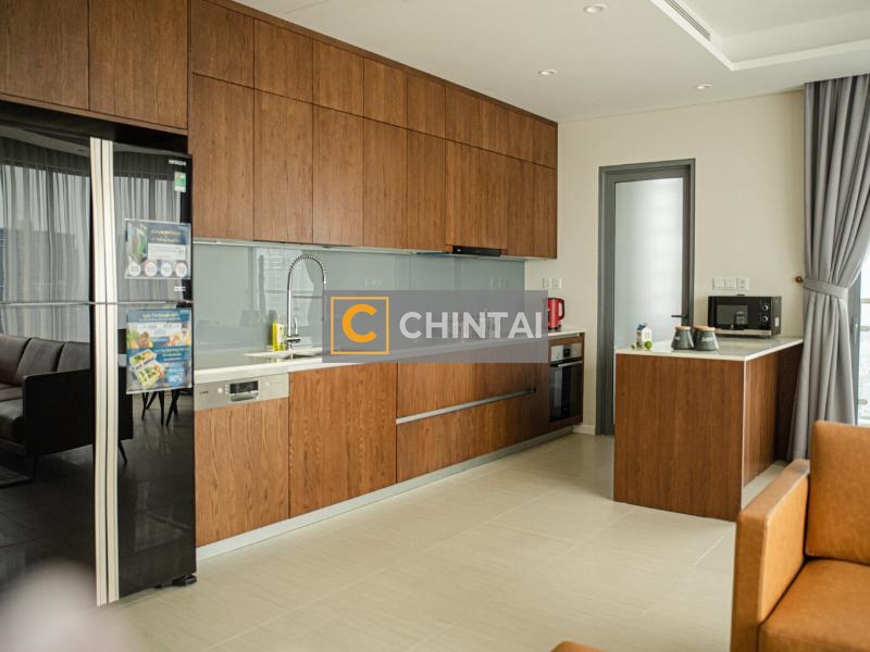 Căn hộ Diamond Island tầng trung, view nội khu thoáng mát.