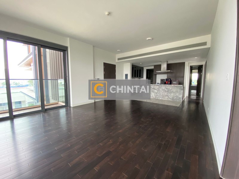 Căn hộ Empire City hướng ban công tây nam nội thất cơ bản diện tích 155m²