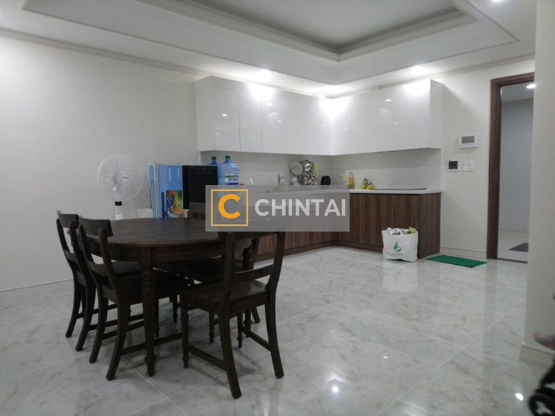 Căn hộ Homyland Riverside (HomyLand 3) hướng ban công đông nam không có nội thất diện tích 95m²
