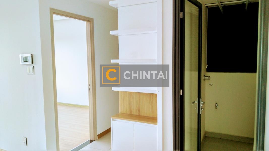 Căn hộ New City Thủ Thiêm tầng thấp tiện di chuyển, nội thất cơ bản.