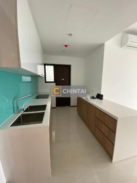 Căn hộ One Verandah nội thất cơ bản, view thoáng