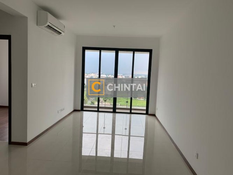 Căn hộ One Verandah tầng 4 tiện di chuyển, bàn giao nội thất cơ bản.