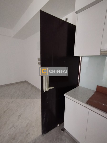 Căn hộ Paris Hoàng Kim hướng ban công nam nội thất cơ bản diện tích 77m².