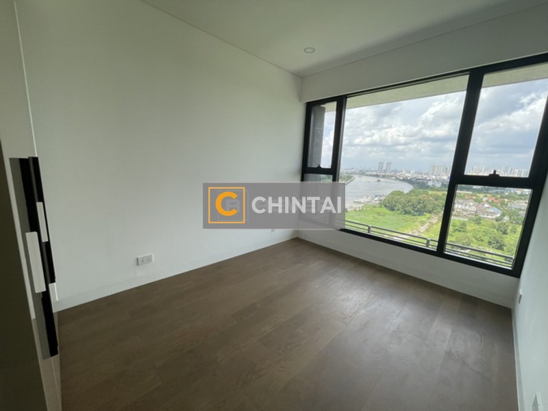Căn hộ The River Thủ Thiêm hướng ban công tây nam nội thất cơ bản diện tích 133m²