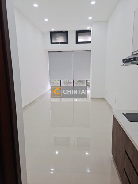 Căn hộ The Sun Avenue nội thất cơ bản diện tích 100m².