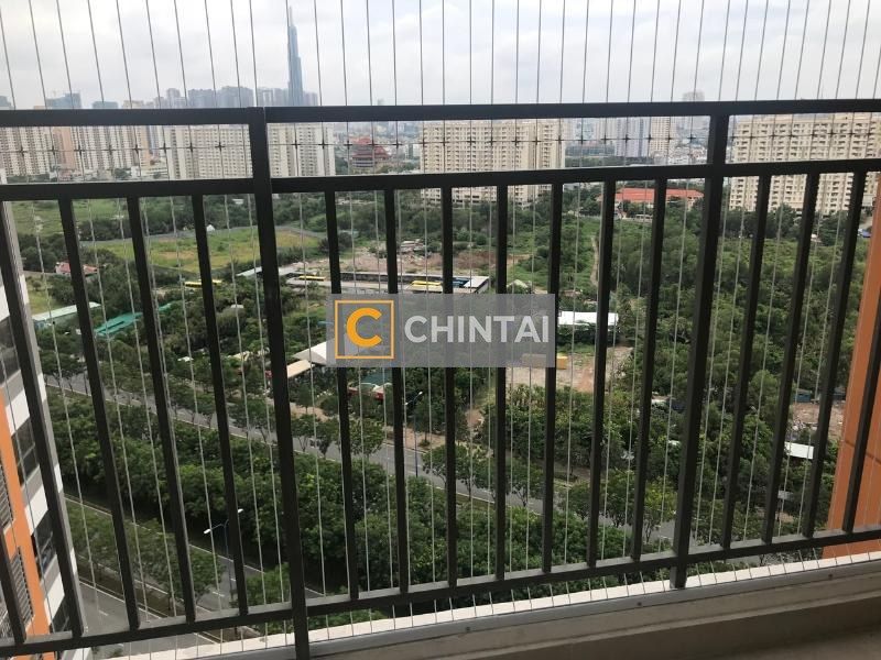 Căn hộ The Sun Avenue nội thất đầy đủ, view Đông Nam.