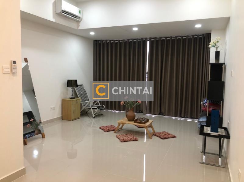 Căn hộ The Sun Avenue tầng thấp cửa hướng Đông Bắc mát mẻ