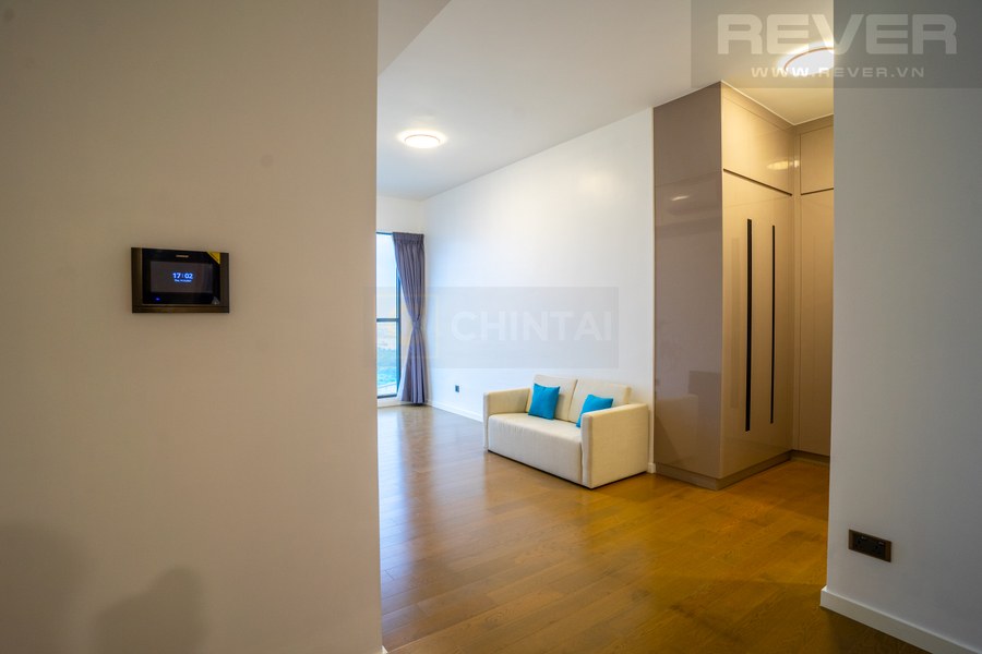 Studio Q2 Thảo Điền tầng 29 thiết kế hiện đại, bàn giao nội thất