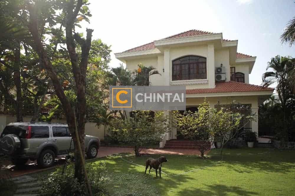 Amazing Mansion For Rent In Thao Dien With Damnably Large Courtyard.