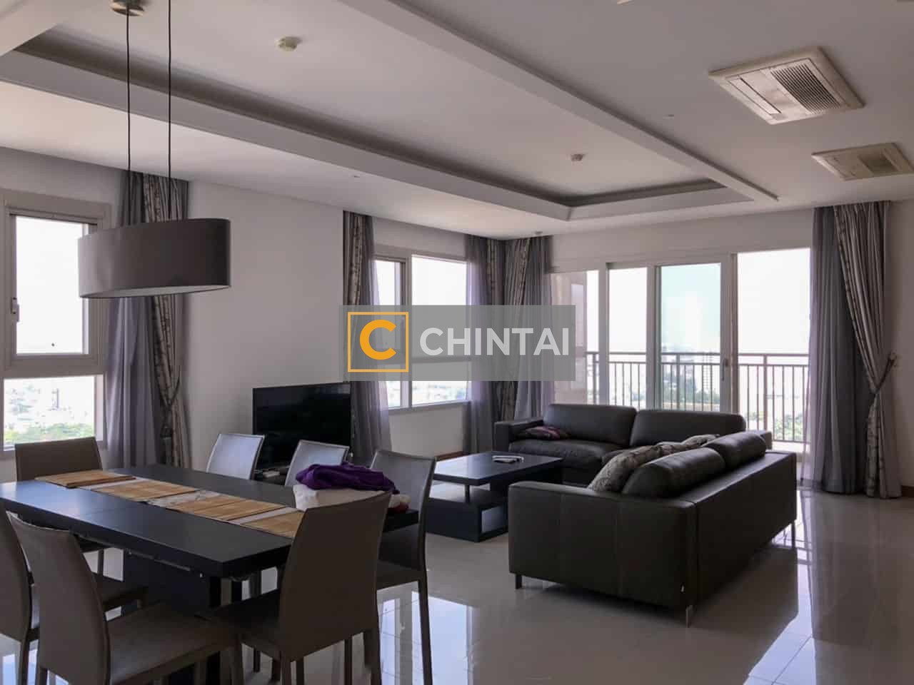 Massive 201 Sqm Apartment In Xii With Mesmerizing River View For Rent