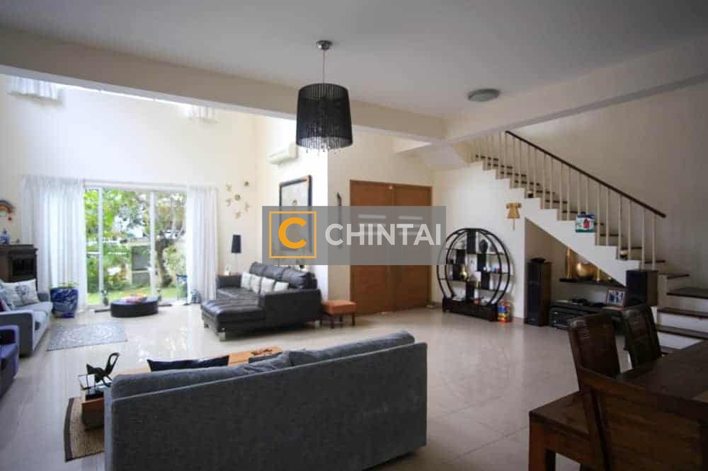 Outstanding Villa In Riviera Compound For Rent, 5 Bedrooms.