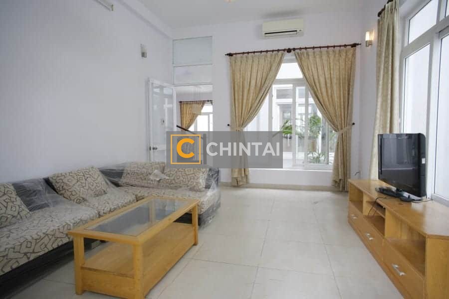 Cozy House For Rent Close To British School, District 2