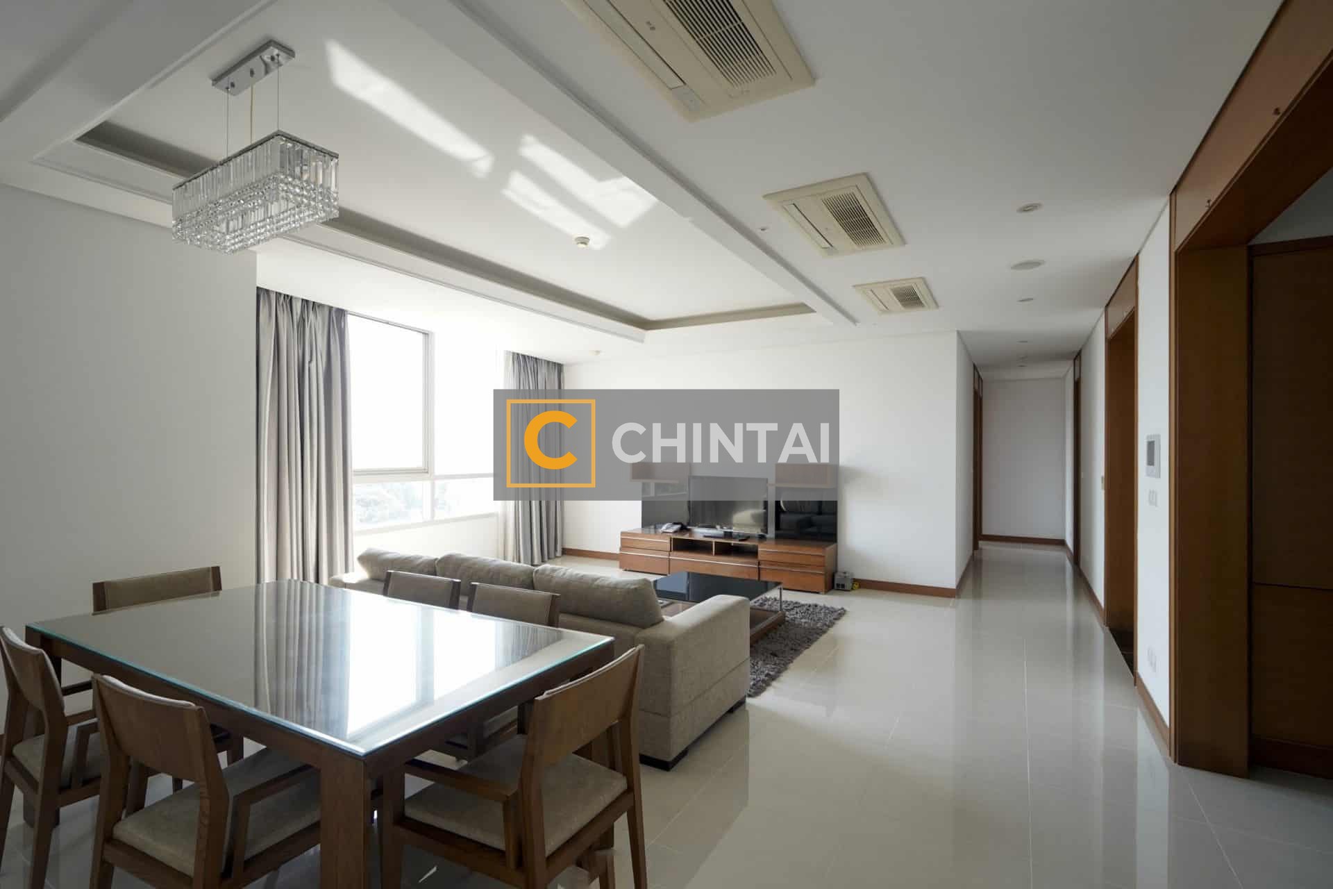 Spacious And Elegantly Appointed Apartment For Rent At Xii District 2