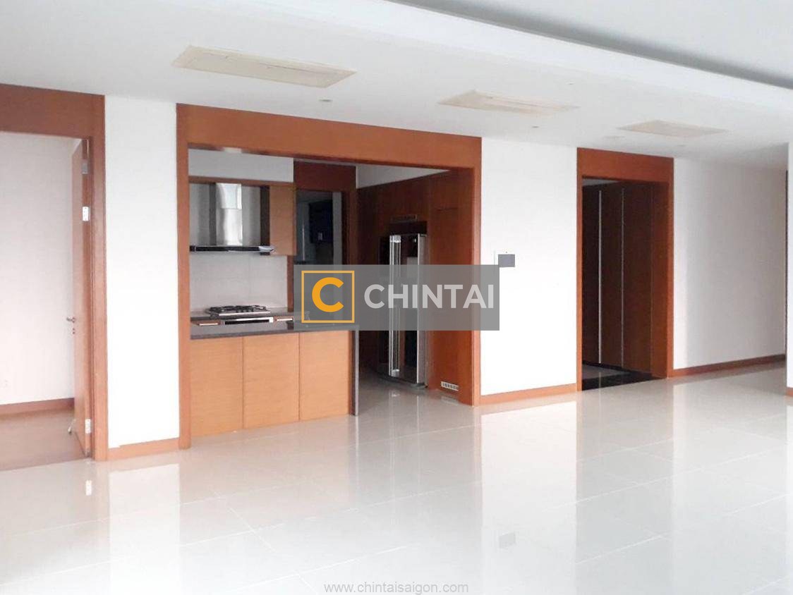 Unfurnished 201 Sqm Apartment In Xi Riverview For Rent