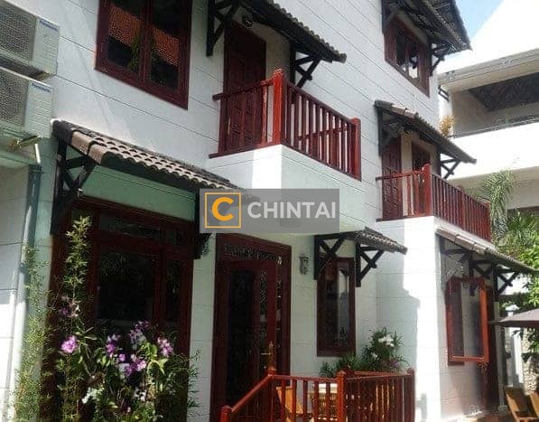 Villa In Security Compound, Private Pool, Wooden Furniture And Bespoke Design.