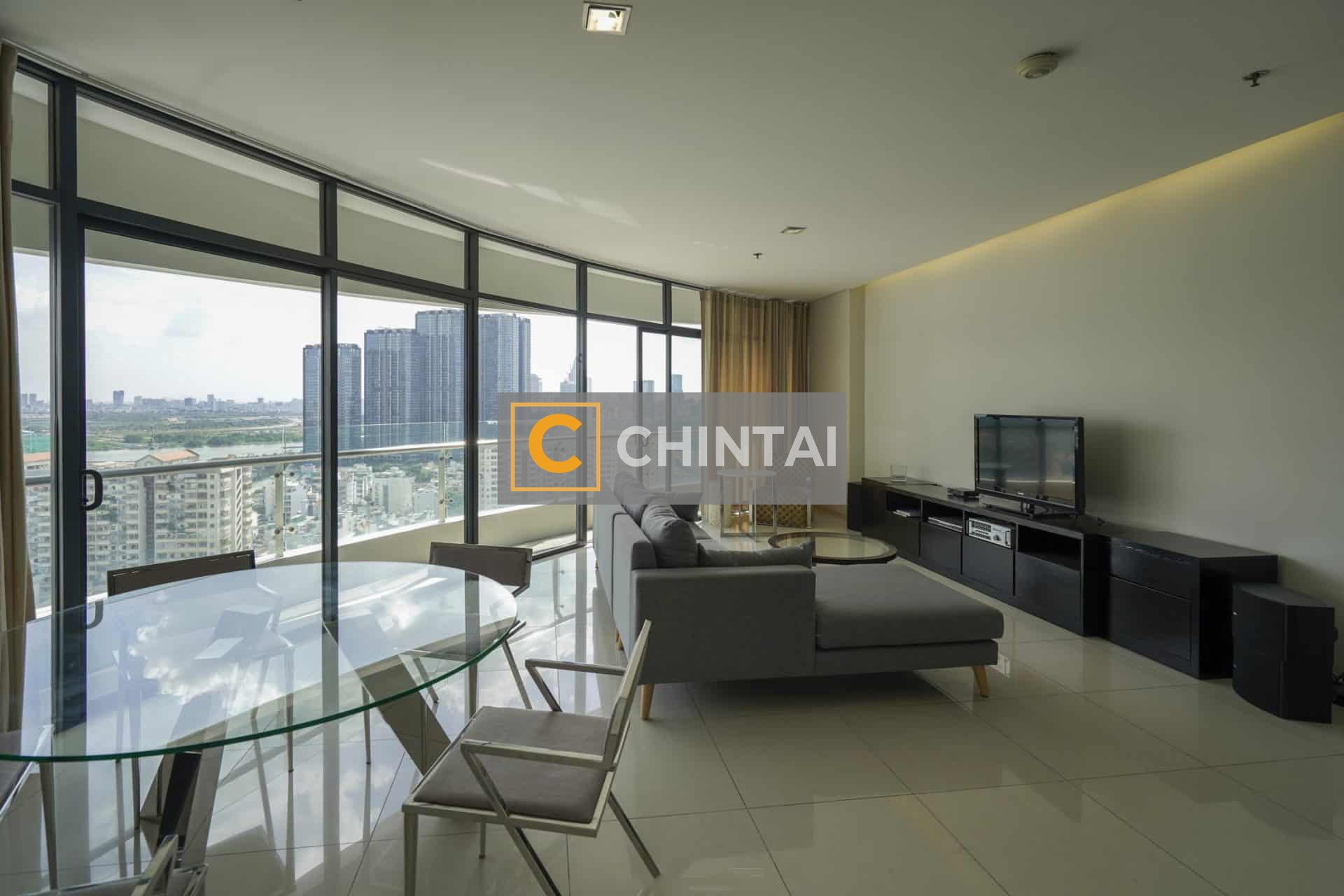 Breathtaking 3 Bedrooms Apartment For Rent - City Garden