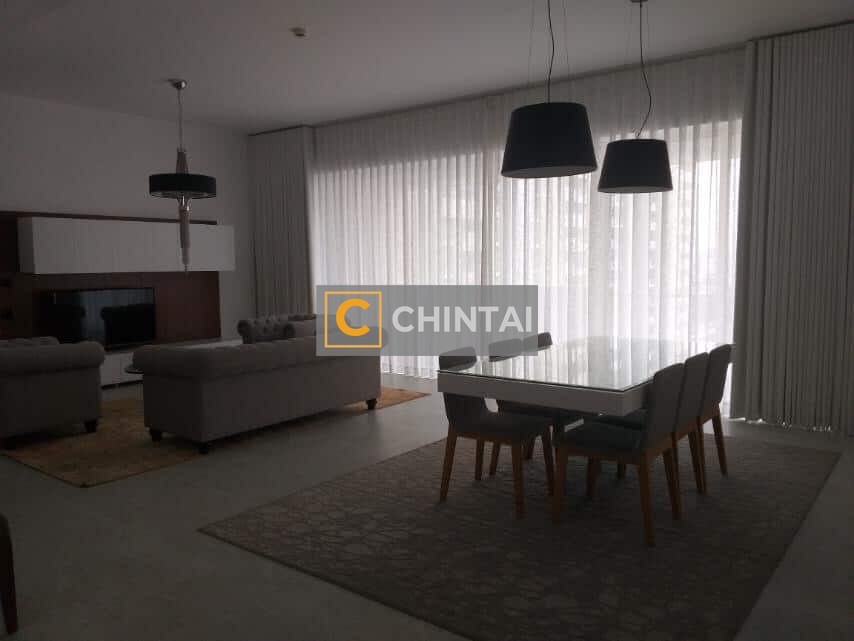 Estella 3 Beds, 171 Sqm, Basic Furniture For Rent