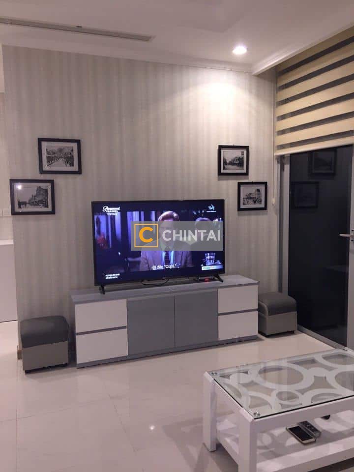 Cozy 2 Bedrooms Apartment In Landmark 3, Vinhome Central Park.