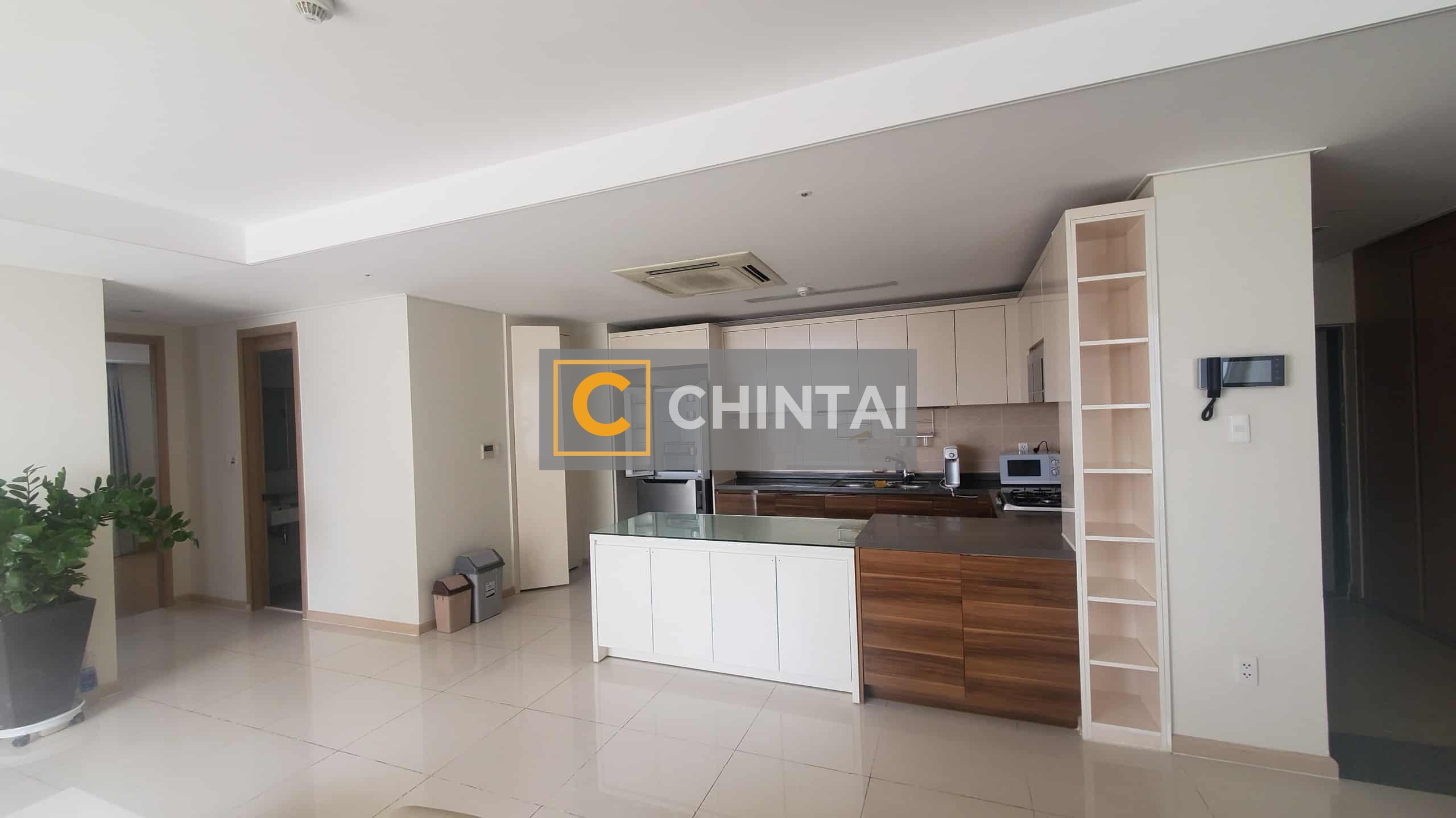 Highfloor Semifurnished 176 Sqm Cantavil Premier For Rent