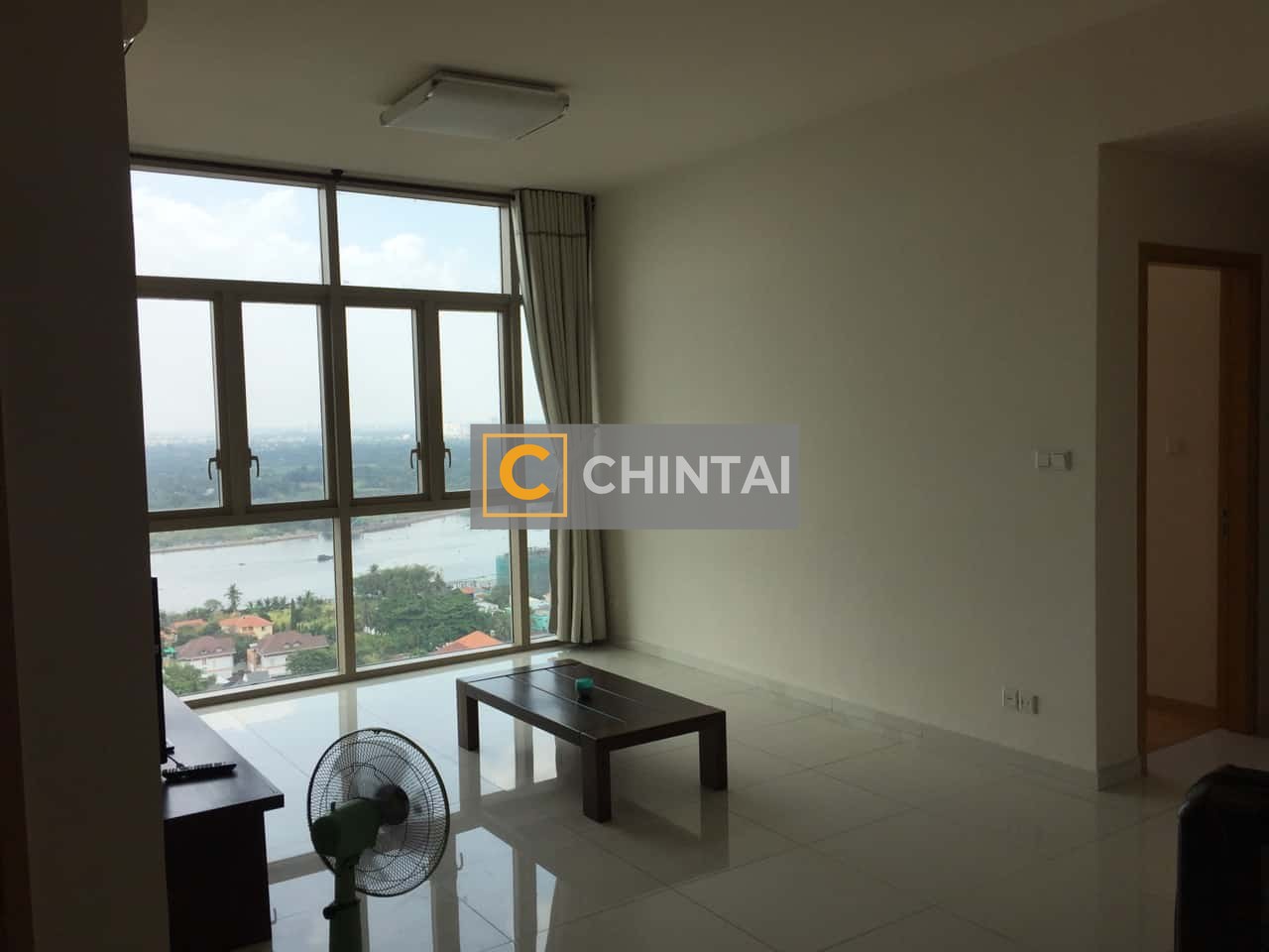 2 Beds Riverview Vista An Phu Apartment For Rent.