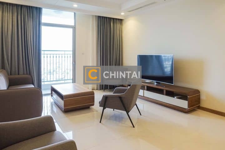 Modern 04 Bedrooms In Vinhome Central Park For Rent