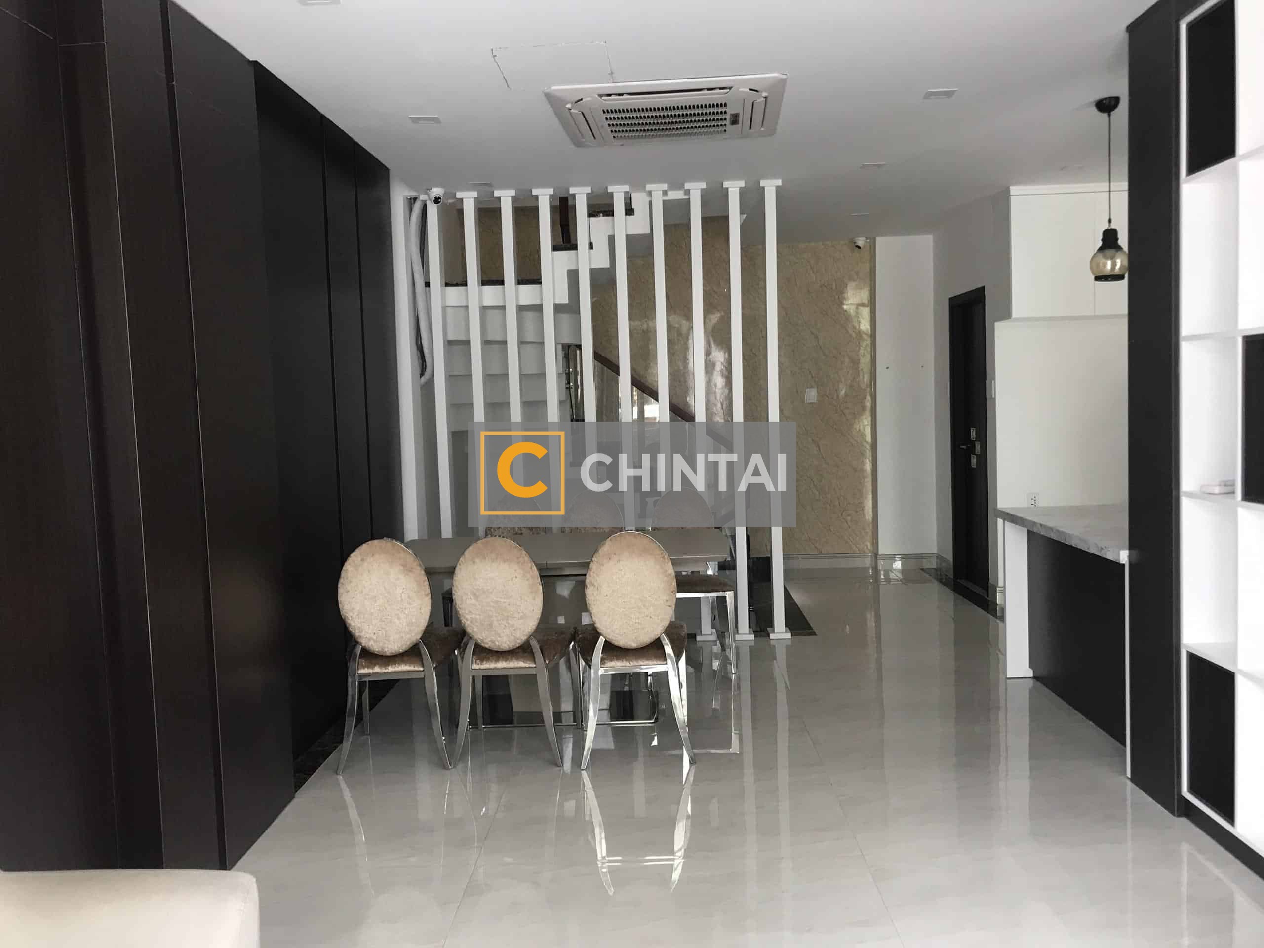 Cozy 03 Bedrooms Townhouse In Thao Dien For Rent