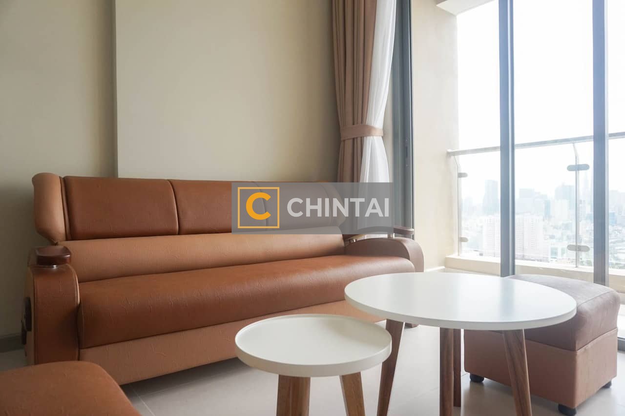 Shining 2 Bedrooms The Goldview District 4 For Rent