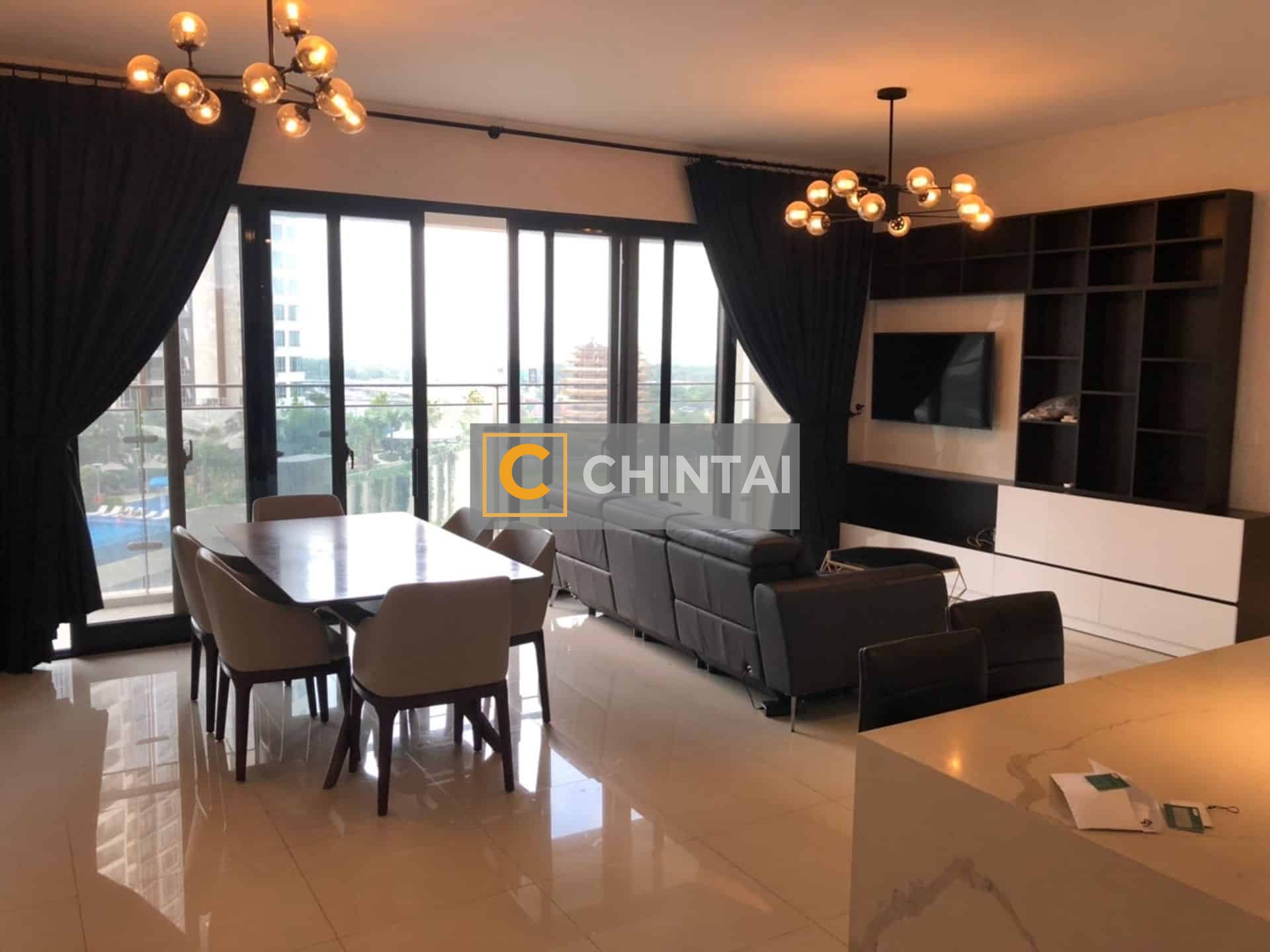 Absolutely Bright And Spotless Condo In District 2 For Rent