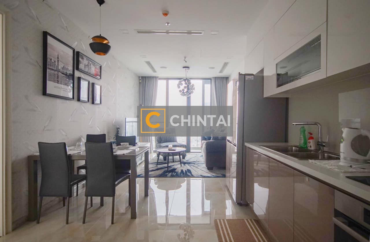 Aqua 04 One Bedroom Middle Floor