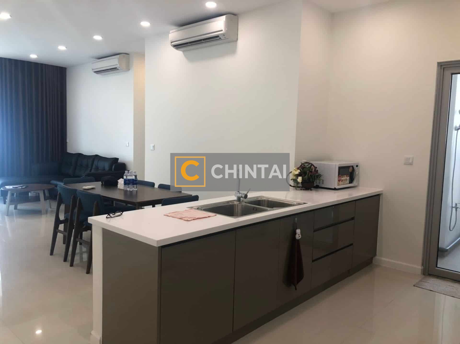 Clean And Even Luxurious 03 Bedrooms Condo