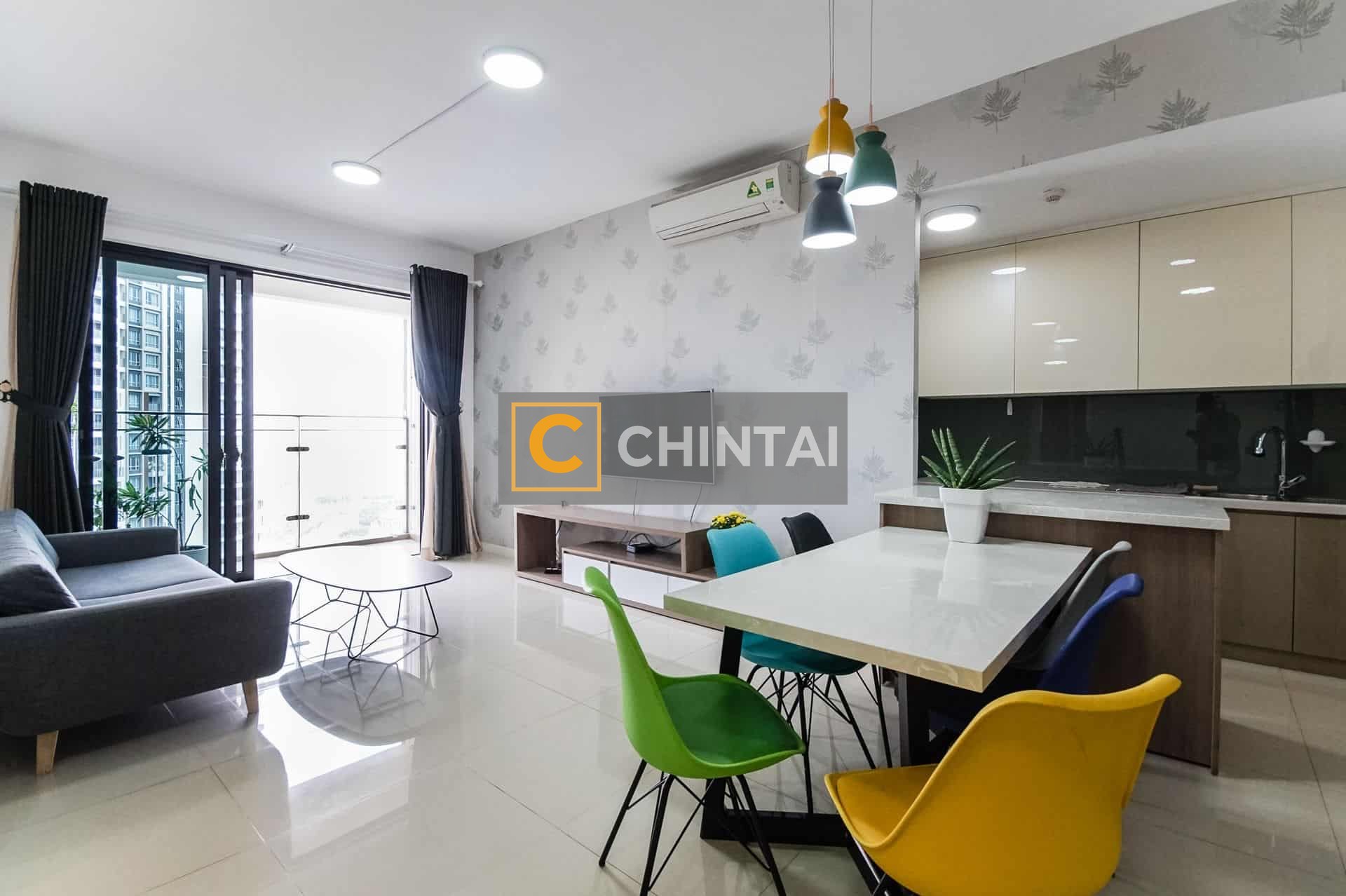 Delightful middle floor Condo In An Phu For Rent