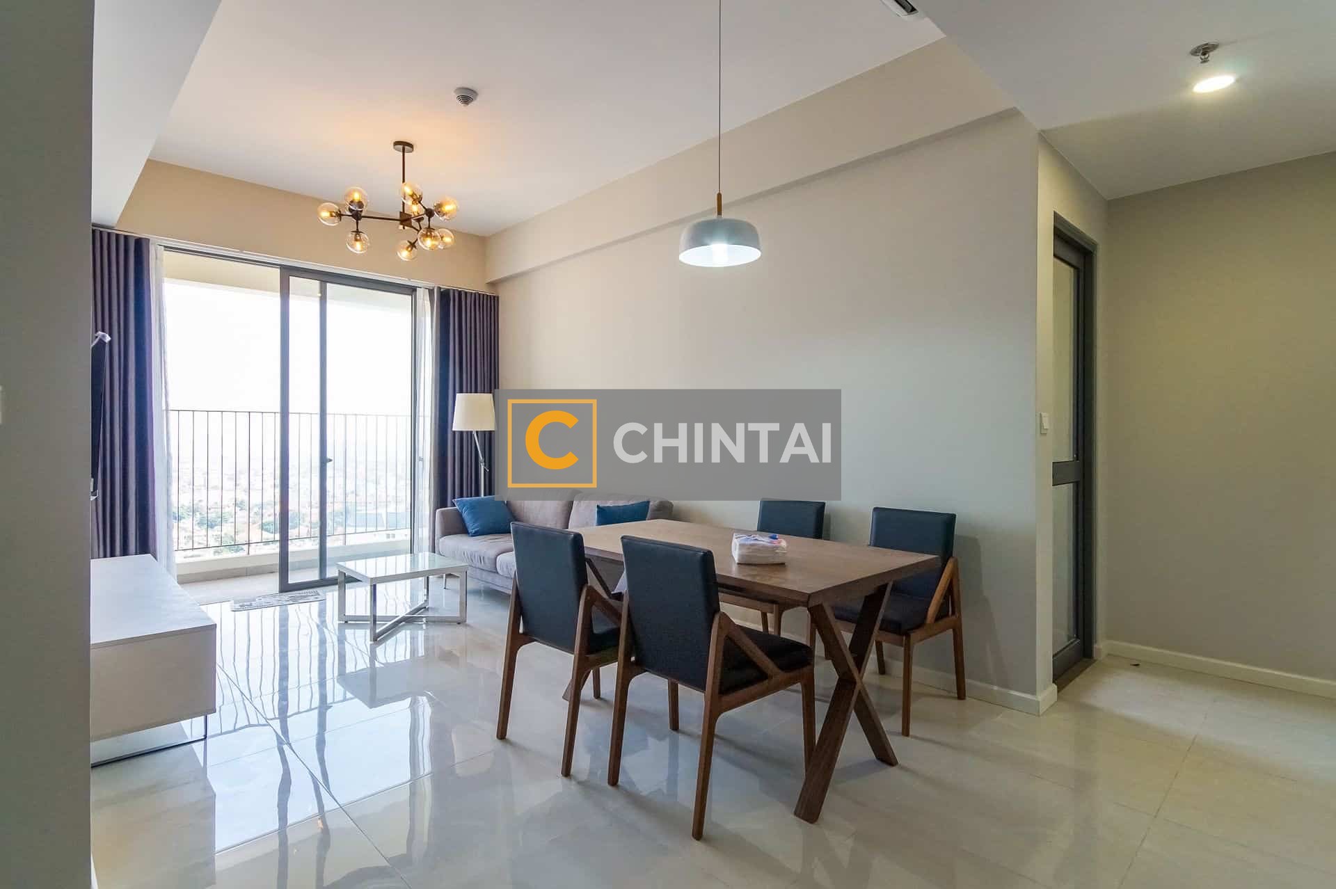 Middle Floor City View 02 Bedroom MA283