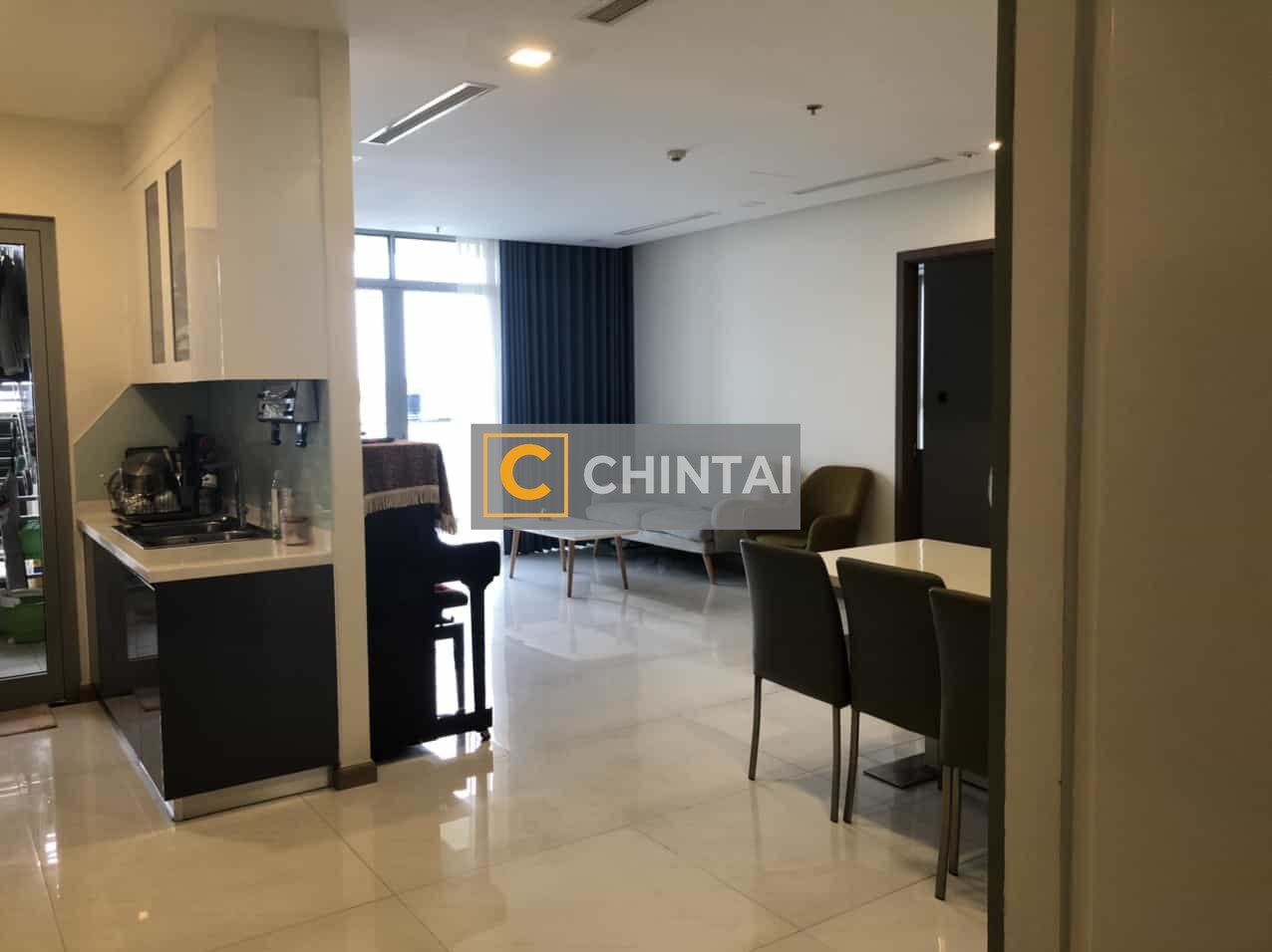 Park 04 Vinhome 04 Bedroom Rental