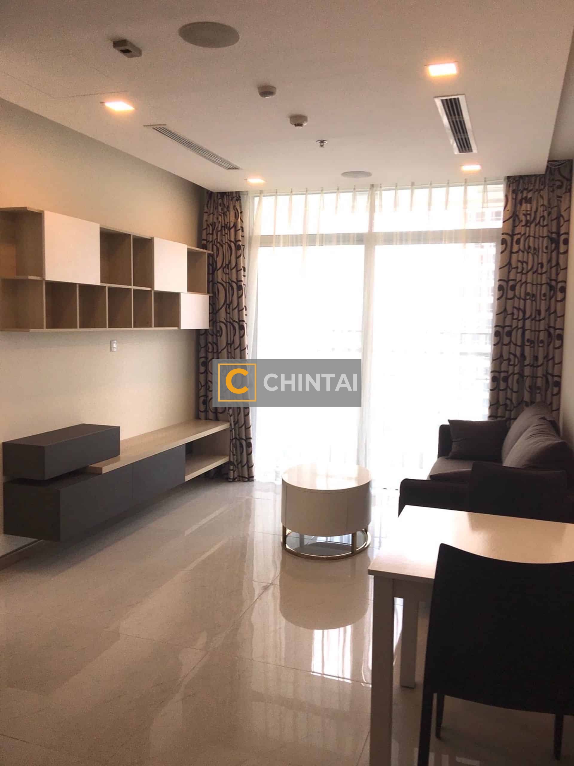 V1387 Park 06 Middle Floor 01 Bedroom