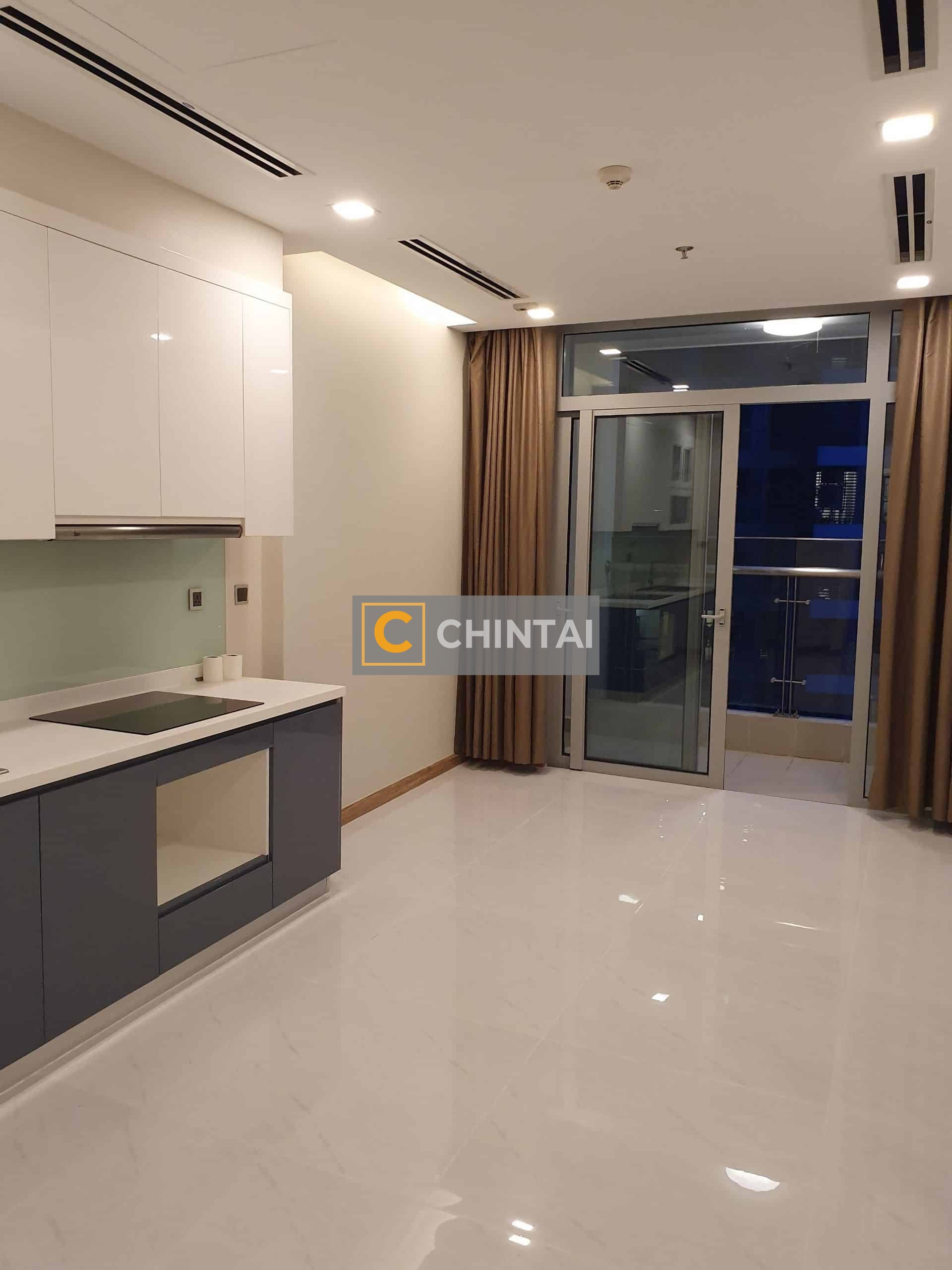 V310 Unfurnished 02 Bedroom Park 01